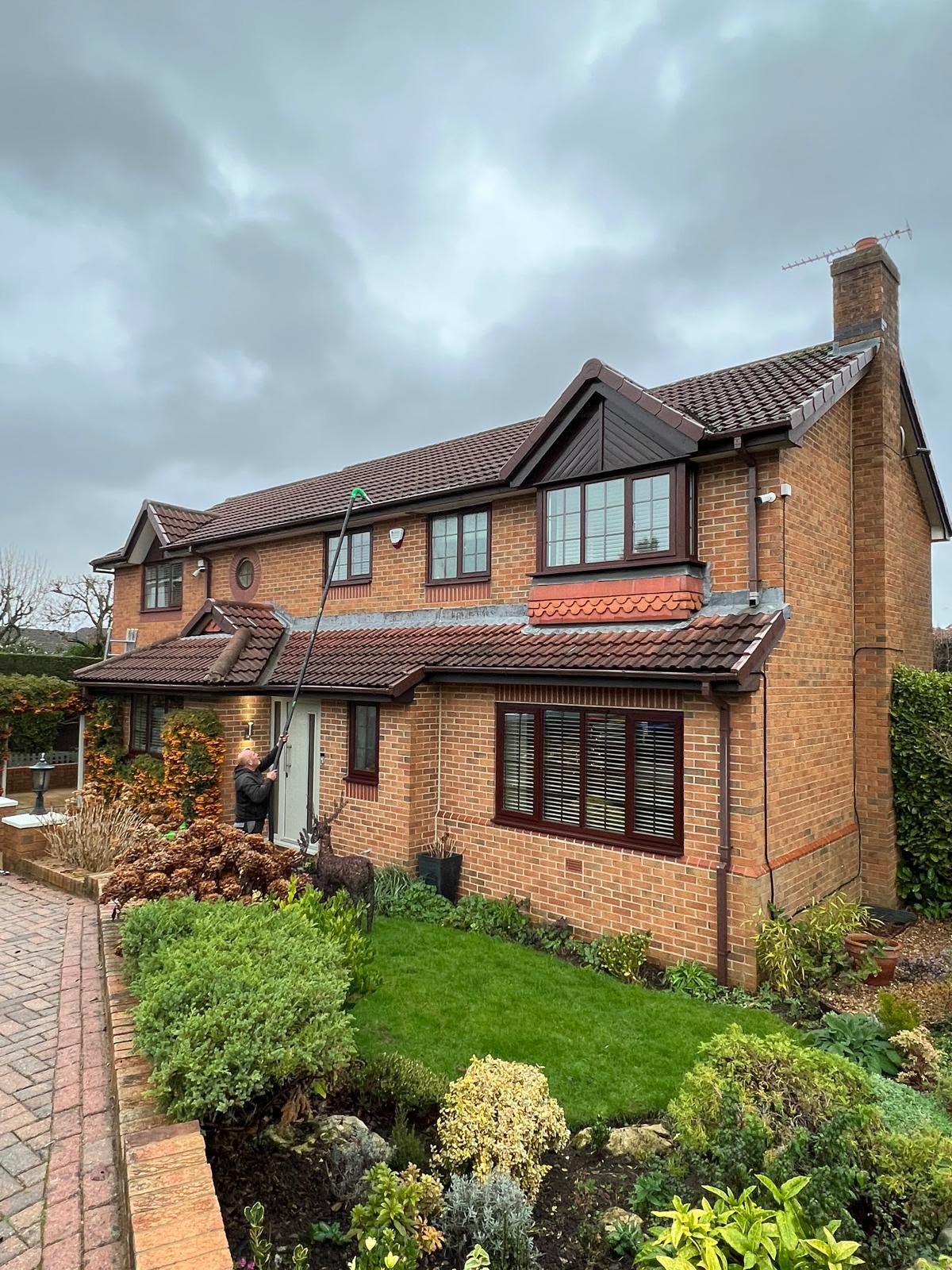 Pure water reach and wash cleaning at a detached house